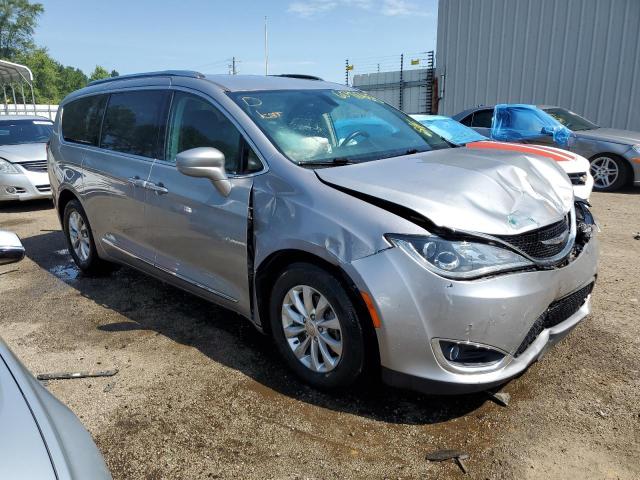 2C4RC1BG8JR124183 - 2018 CHRYSLER PACIFICA TOURING L SILVER photo 4