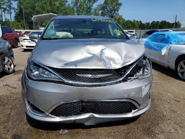 2C4RC1BG8JR124183 - 2018 CHRYSLER PACIFICA TOURING L SILVER photo 5
