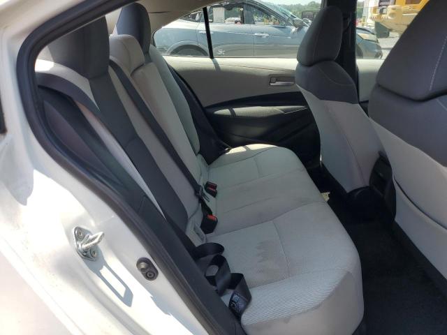 5YFEPMAE5MP211628 - 2021 TOYOTA COROLLA LE WHITE photo 10