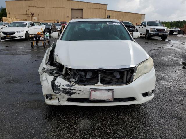 4T1BK3DBXCU445886 - 2012 TOYOTA AVALON BASE WHITE photo 5