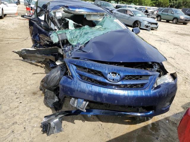 2T1BU4EE8CC886006 - 2012 TOYOTA COROLLA BASE BLUE photo 5