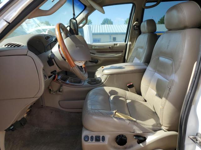 5LMPU28A0YLJ06186 - 2000 LINCOLN NAVIGATOR თეთრი ფოტო 7