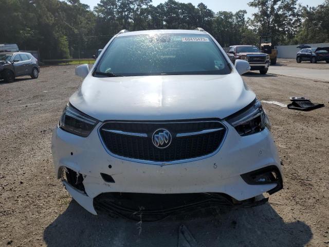 KL4CJDSM7JB609488 - 2018 BUICK ENCORE PREMIUM WHITE photo 5