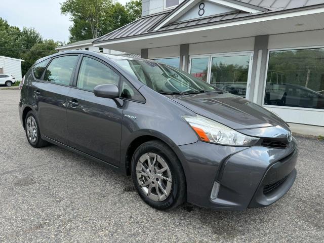 2015 TOYOTA PRIUS V, 