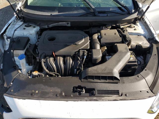 5NPE24AF2KH755571 - 2019 HYUNDAI SONATA SE WHITE photo 11