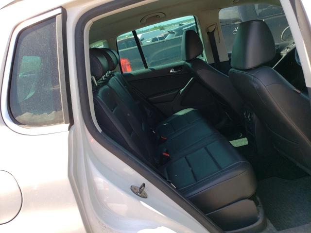 WVGBV7AX6BW534968 - 2011 VOLKSWAGEN TIGUAN S WHITE photo 11