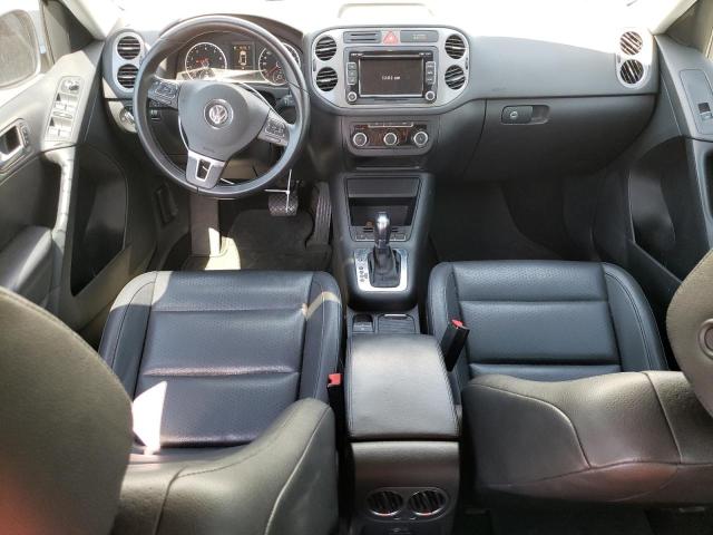 WVGBV7AX6BW534968 - 2011 VOLKSWAGEN TIGUAN S WHITE photo 8