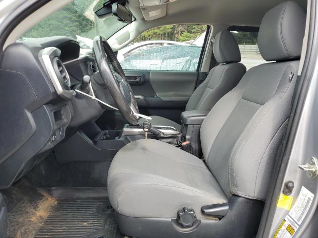 5TFAZ5CN4JX067059 - 2018 TOYOTA TACOMA DOUBLE CAB Silber Foto 7