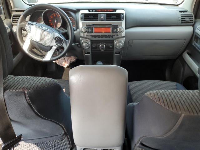 JTEBU5JR9B5072842 - 2011 TOYOTA 4RUNNER SR5 SILVER photo 8