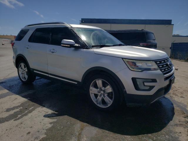 1FM5K8F87GGC49873 - 2016 FORD EXPLORER LIMITED SILVER photo 4