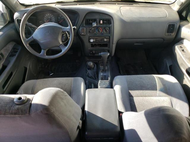JN8AR05Y4WW239425 - 1998 NISSAN PATHFINDER LE TAN photo 8