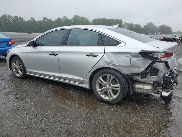 5NPE34AFXJH701575 - 2018 HYUNDAI SONATA SPORT Srebrny zdjęcie 2