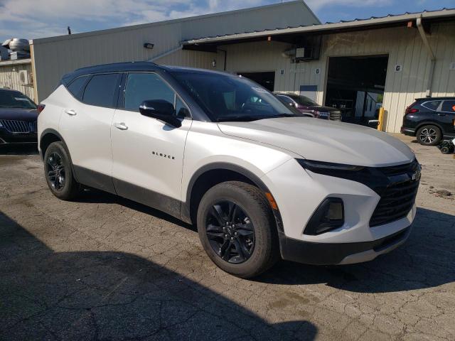 3GNKBCR49NS147810 - 2022 CHEVROLET BLAZER 2LT WHITE photo 4