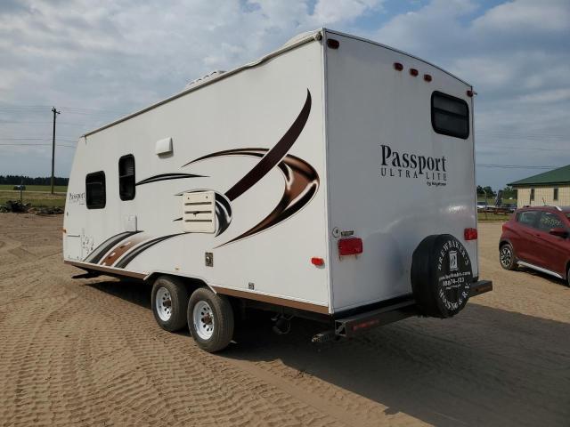 4YDT19521ET413945 - 2014 KEYSTONE PASSPORT WHITE photo 3