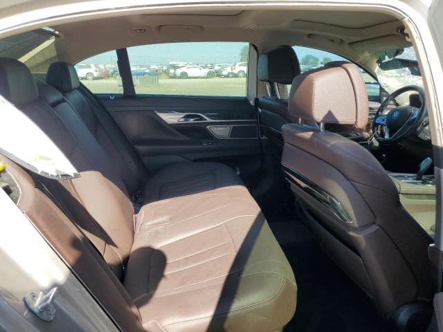 WBA7E2C59JG742180 - 2018 BMW 740 I SILVER photo 10