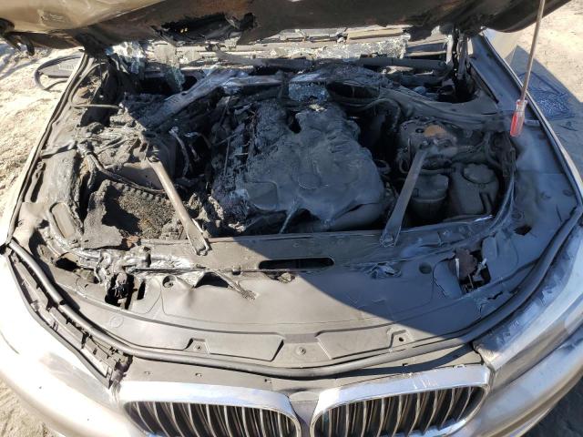 WBA7E2C59JG742180 - 2018 BMW 740 I SILVER photo 11