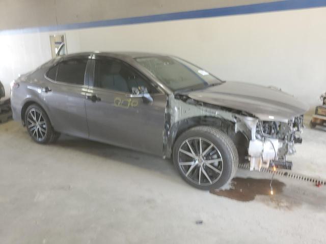 4T1G11AK3PU096450 - 2023 TOYOTA CAMRY SE NIGHT SHADE GRAY photo 4