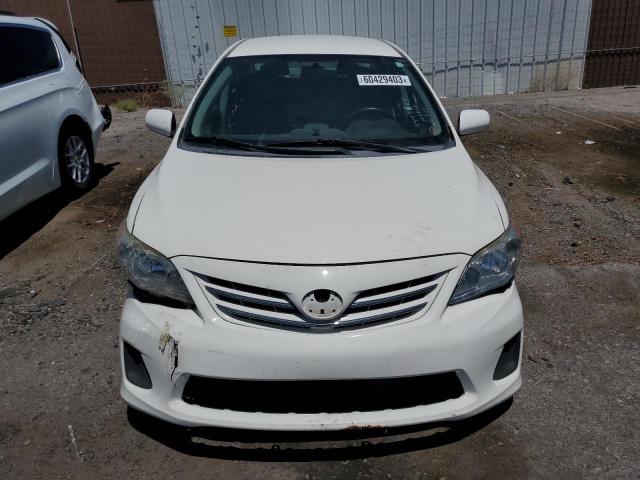 5YFBU4EE3DP089499 - 2013 TOYOTA COROLLA BASE WHITE photo 5