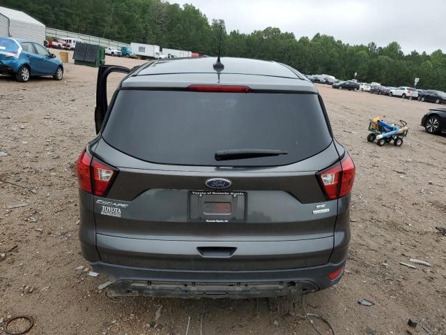 1FMCU0GD2KUB65758 - 2019 FORD ESCAPE SE ნაცრისფერი ფოტო 6