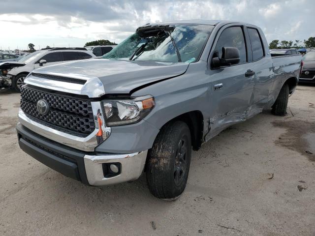 5TFRY5F10KX246991 - 2019 TOYOTA TUNDRA DOUBLE CAB SR/SR5 GRAY photo 1