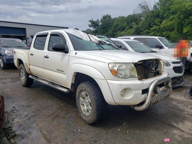5TEJU62N37Z462910 - 2007 TOYOTA TACOMA DOUBLE CAB PRERUNNER WHITE photo 4