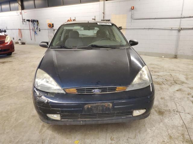 3FAFP31383R141490 - 2003 FORD FOCUS ZX3 BLUE photo 5