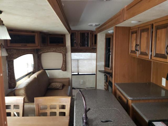 4V0FC332XCE008443 - 2012 CROS ALL MODELS WHITE photo 6