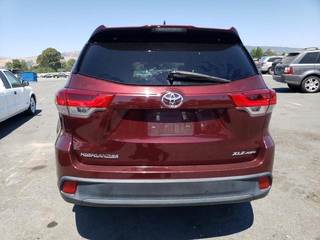 5TDJZRFH6JS819797 - 2018 TOYOTA HIGHLANDER SE RED photo 6