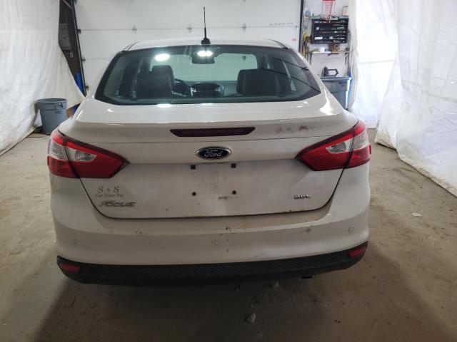 1FAHP3H29CL351925 - 2012 FORD FOCUS SEL WHITE photo 6