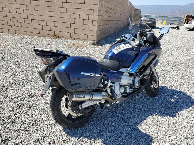 JYARP29Y2GA000069 - 2016 YAMAHA FJR1300 AC BLUE photo 4