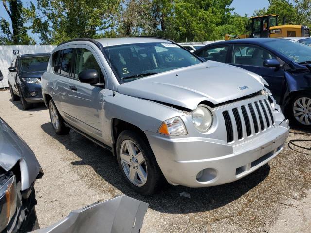 1J8FF47W78D677490 - 2008 JEEP COMPASS SPORT SILVER photo 4