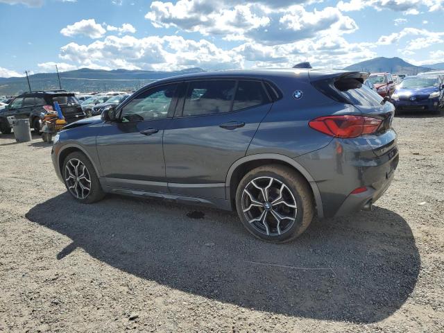 WBXYJ3C3XJEP76621 - 2018 BMW X2 SDRIVE28I GRAY photo 2