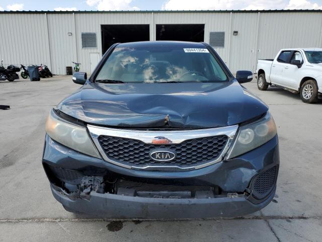 5XYKTCA10BG006189 - 2011 KIA SORENTO BASE BLUE photo 5