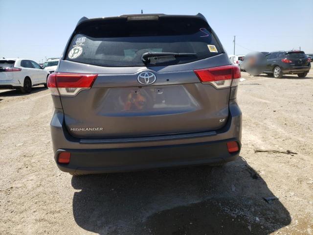 5TDKZRFH5HS222168 - 2017 TOYOTA HIGHLANDER SE CHARCOAL photo 6