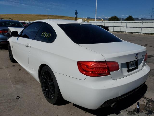 WBAKF9C50BE618943 - 2011 BMW 335 XI WHITE photo 3