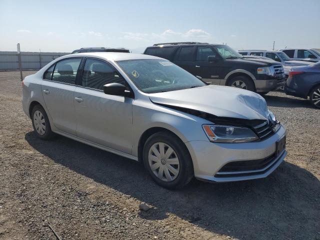 3VW2K7AJ3FM345786 - 2015 VOLKSWAGEN JETTA BASE 银色 照片 4