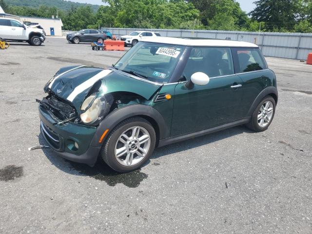 2011 MINI COOPER, 
