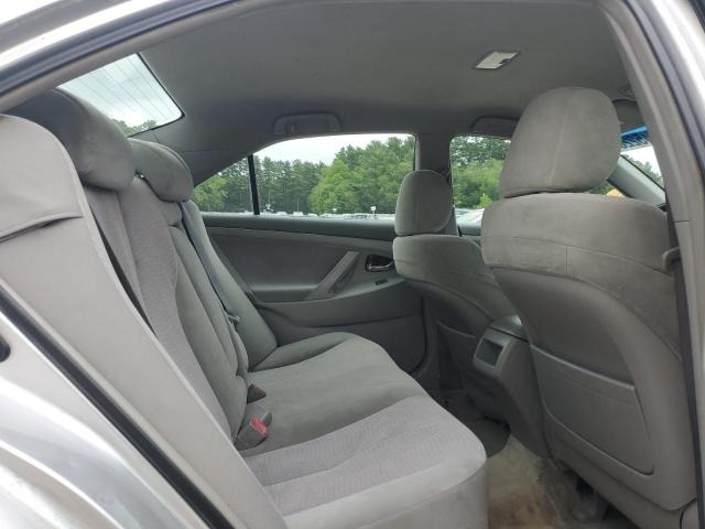 4T1BF3EK0AU011170 - 2010 TOYOTA CAMRY BASE SILVER photo 10