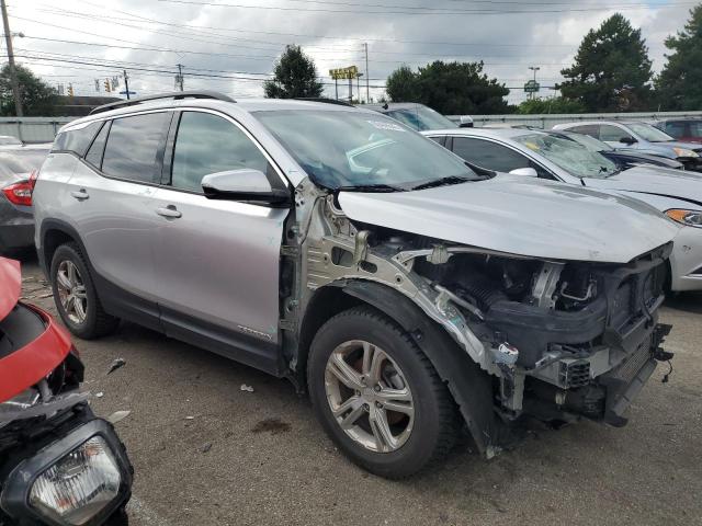 3GKALMEV8JL333143 - 2018 GMC TERRAIN SLE SILVER photo 4