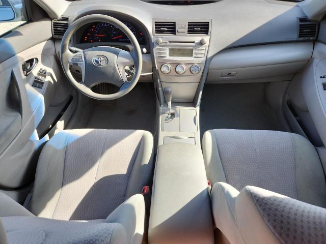 4T1BF3EK6BU671103 - 2011 TOYOTA CAMRY BASE Сріблястий фото 8