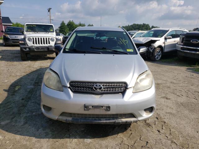 2T1KR32EX5C424467 - 2005 TOYOTA COROLLA MA XR SILVER photo 5