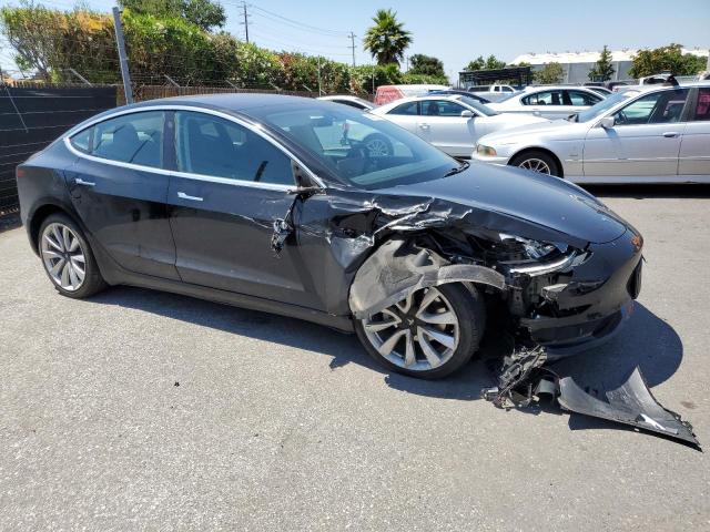 5YJ3E1EA2JF148501 - 2018 TESLA MODEL 3 BLACK photo 4