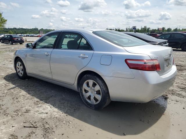 4T4BE46K18R044010 - 2008 TOYOTA CAMRY CE 银色 照片 2