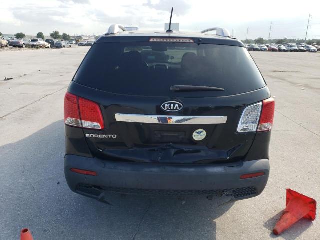 5XYKT3A16BG152435 - 2011 KIA SORENTO BASE BLACK photo 6