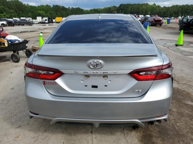 4T1G11AKXMU538281 - 2021 TOYOTA CAMRY SE GRAY photo 6