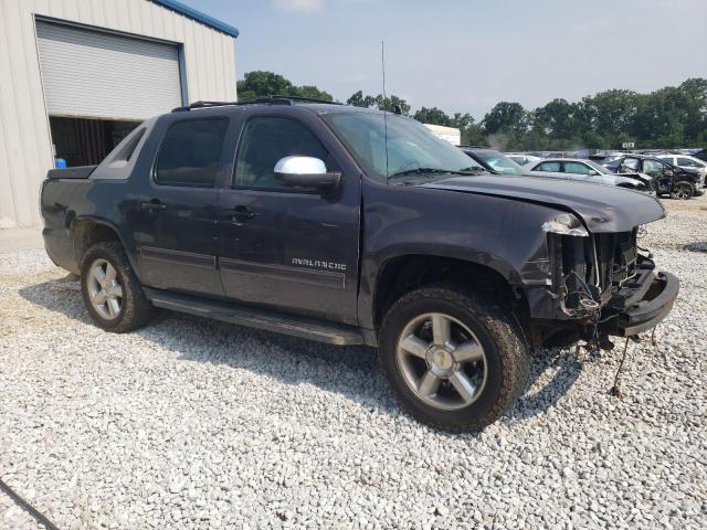 3GNTKEE33BG234145 - 2011 CHEVROLET AVALANCHE LS BLACK photo 4