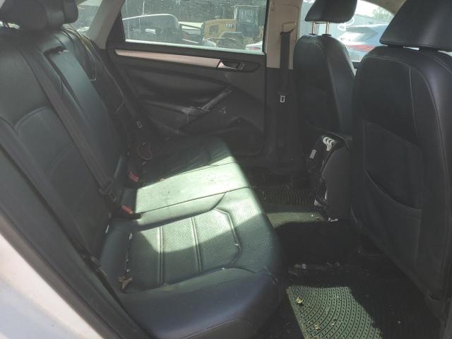 1VWAT7A3XEC074669 - 2014 VOLKSWAGEN PASSAT S WHITE photo 10