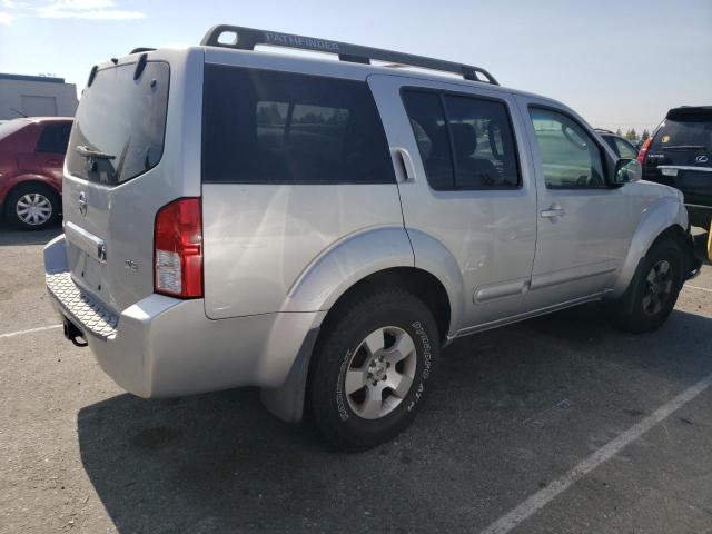 5N1AR18WX6C624304 - 2006 NISSAN PATHFINDER LE GRAY photo 3