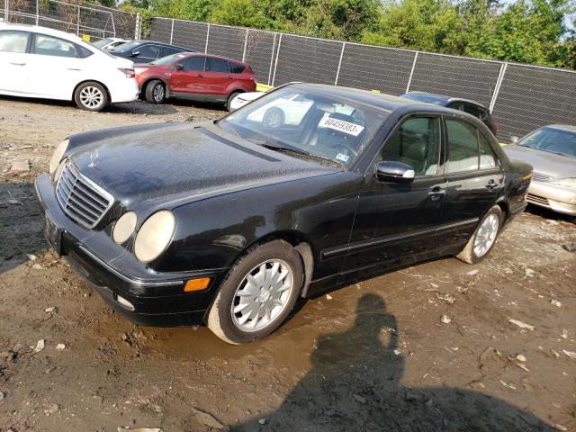 WDBJF65J61B385401 - 2001 MERCEDES-BENZ E 320 BLACK photo 1