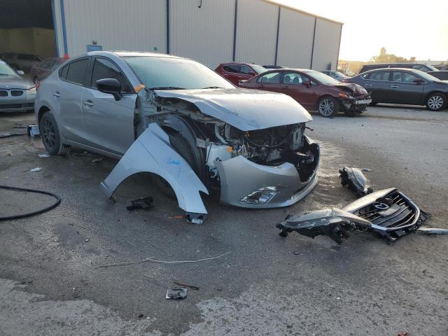 JM1BM1T77E1184219 - 2014 MAZDA 3 SV SILVER photo 4